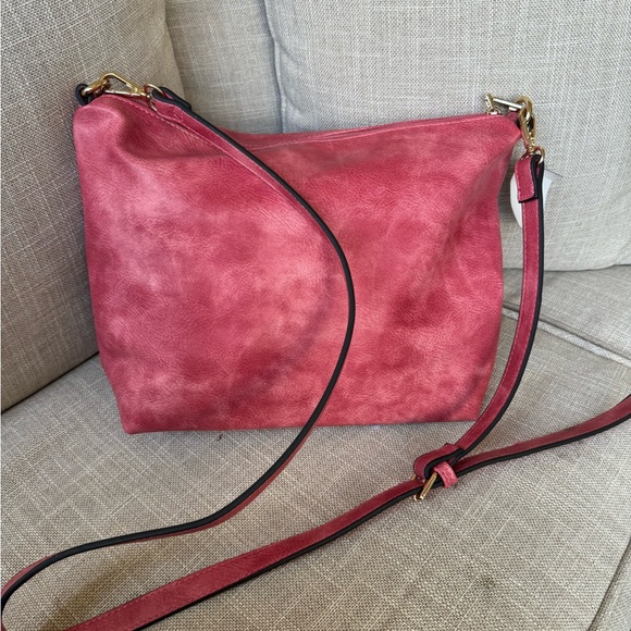 Pink Duffle crossbody bag nwot - Picture 2 of 16